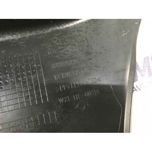 Накладка порогу передня права Opel Zafira B 2005-2011 13129335